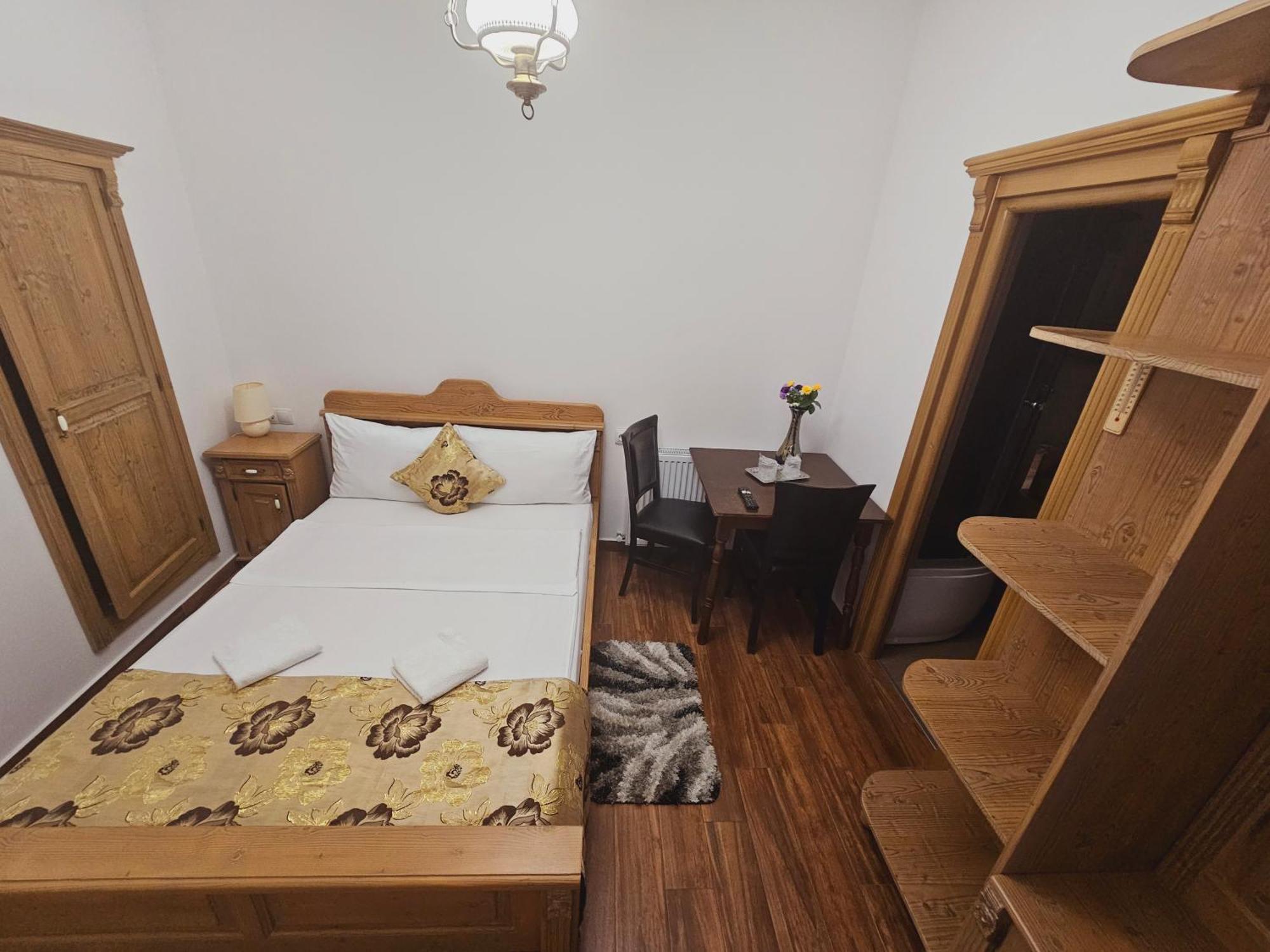 Pensiunea Nobil Medieval Sighisoara Room photo