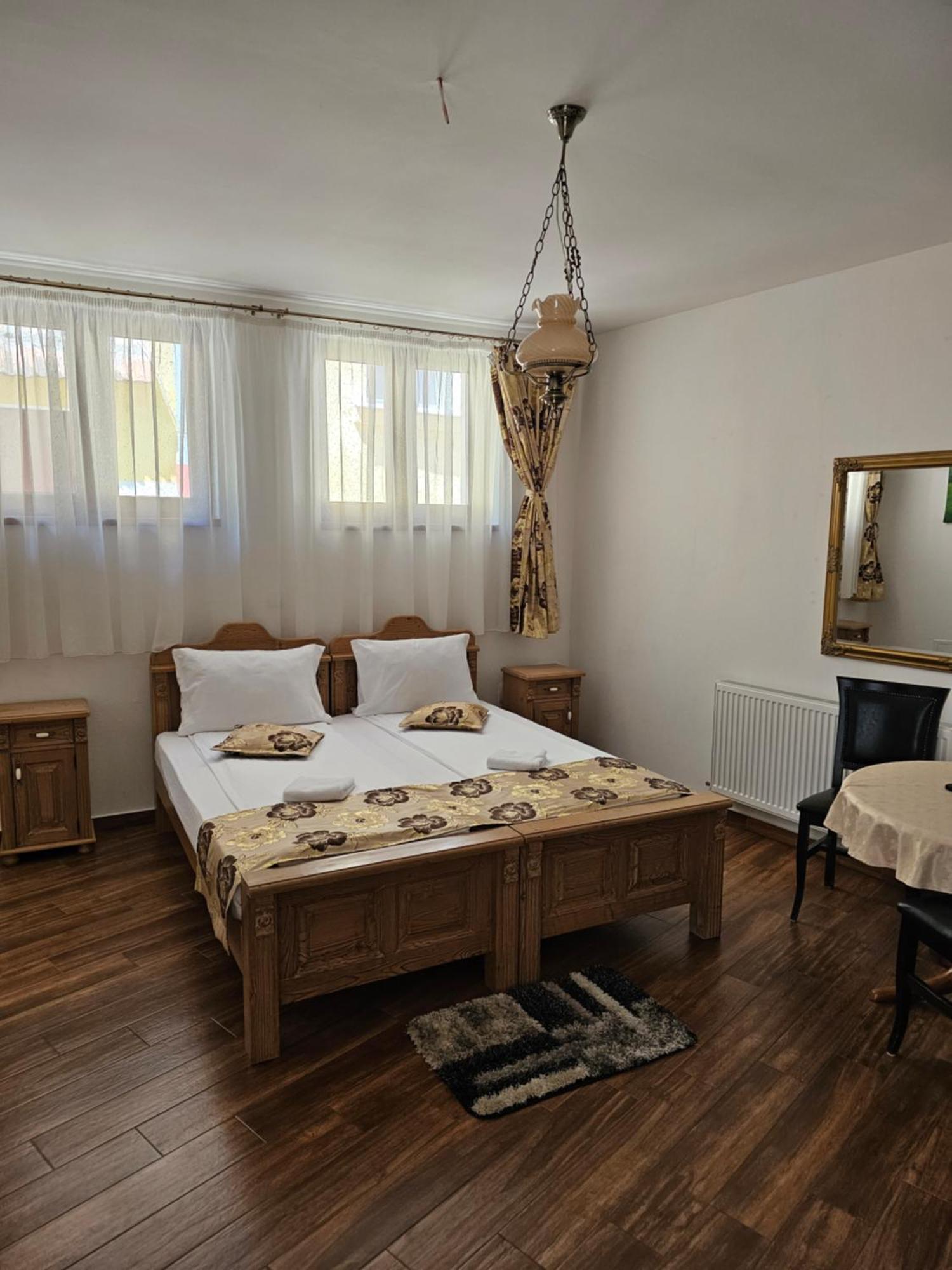 Pensiunea Nobil Medieval Sighisoara Room photo